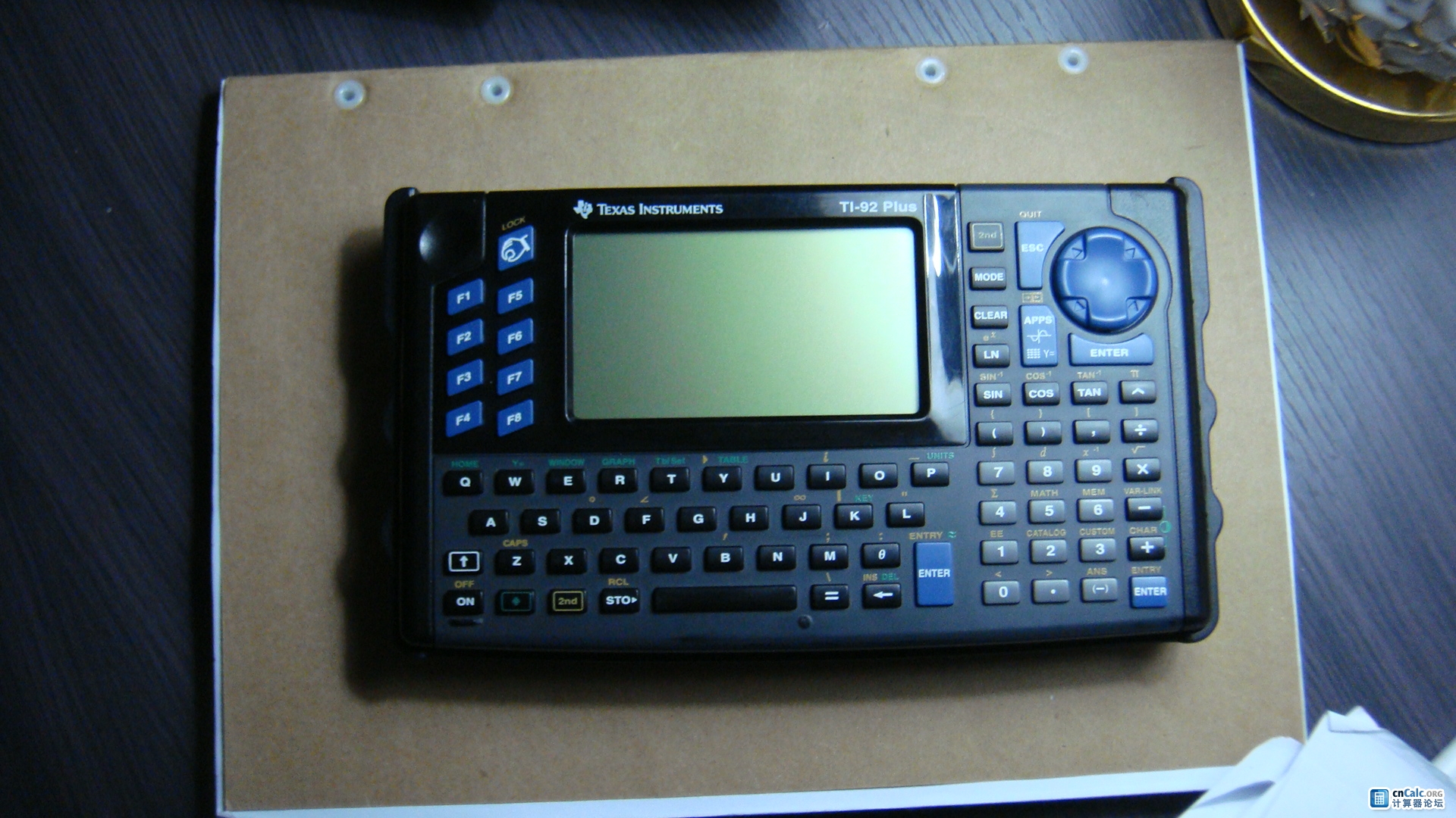 TI-92 PLUS 身下的是说明书
